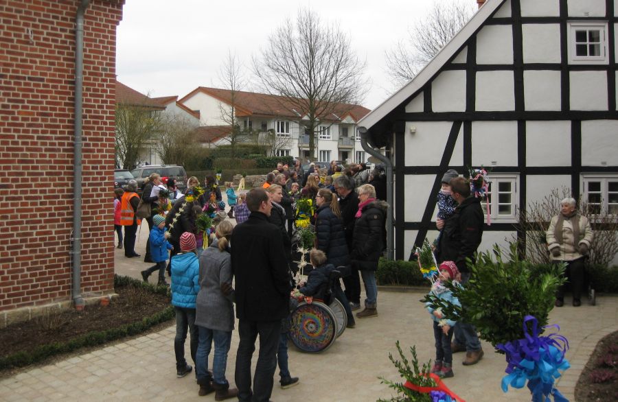 Treffen vor dem Speicher